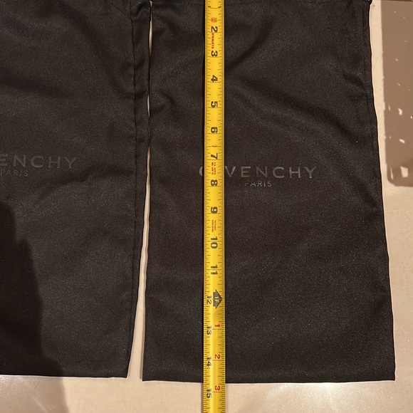 Designer Dust bags - various. 15 each - Picture 8 of 10